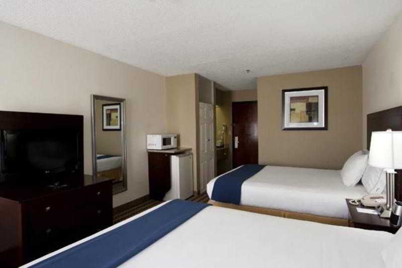 Best Western Butner Creedmoor Inn Стая снимка