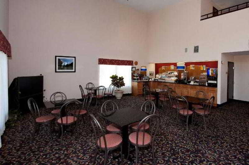 Best Western Butner Creedmoor Inn Екстериор снимка