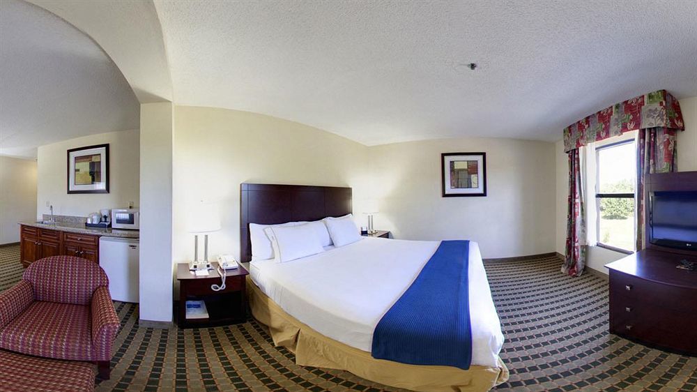 Best Western Butner Creedmoor Inn Екстериор снимка