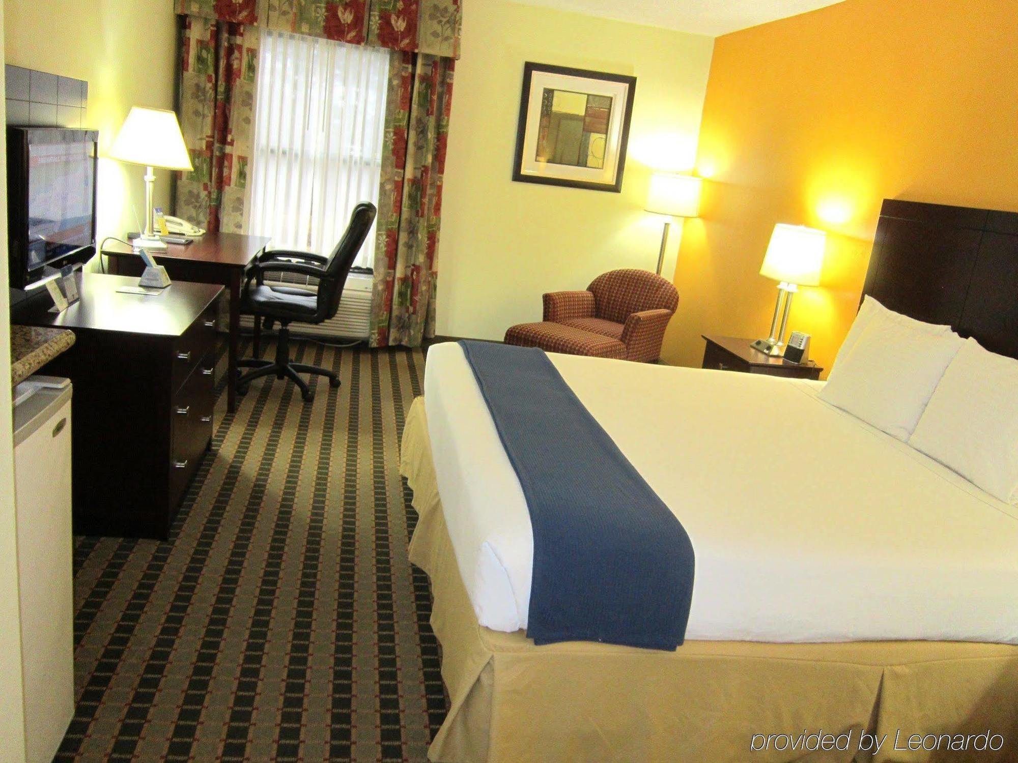 Best Western Butner Creedmoor Inn Екстериор снимка