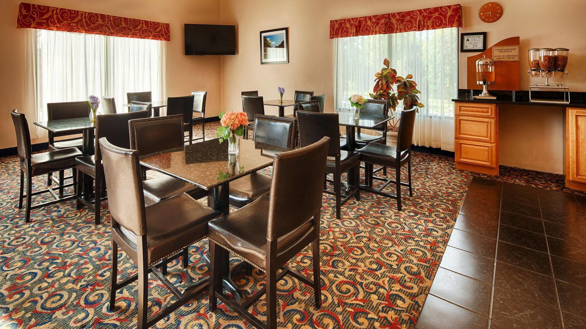 Best Western Butner Creedmoor Inn Екстериор снимка